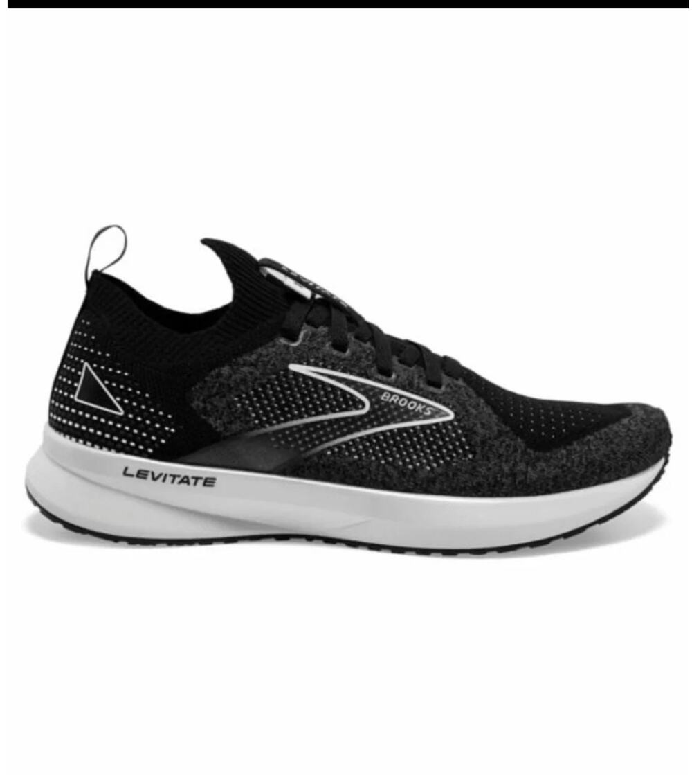 Brooks Levitate 5 Stealthfit Black Running Shoes 11.5 Med Width